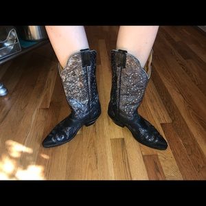 Bouvet Black Iridescent Python Boots 7.5 Womans